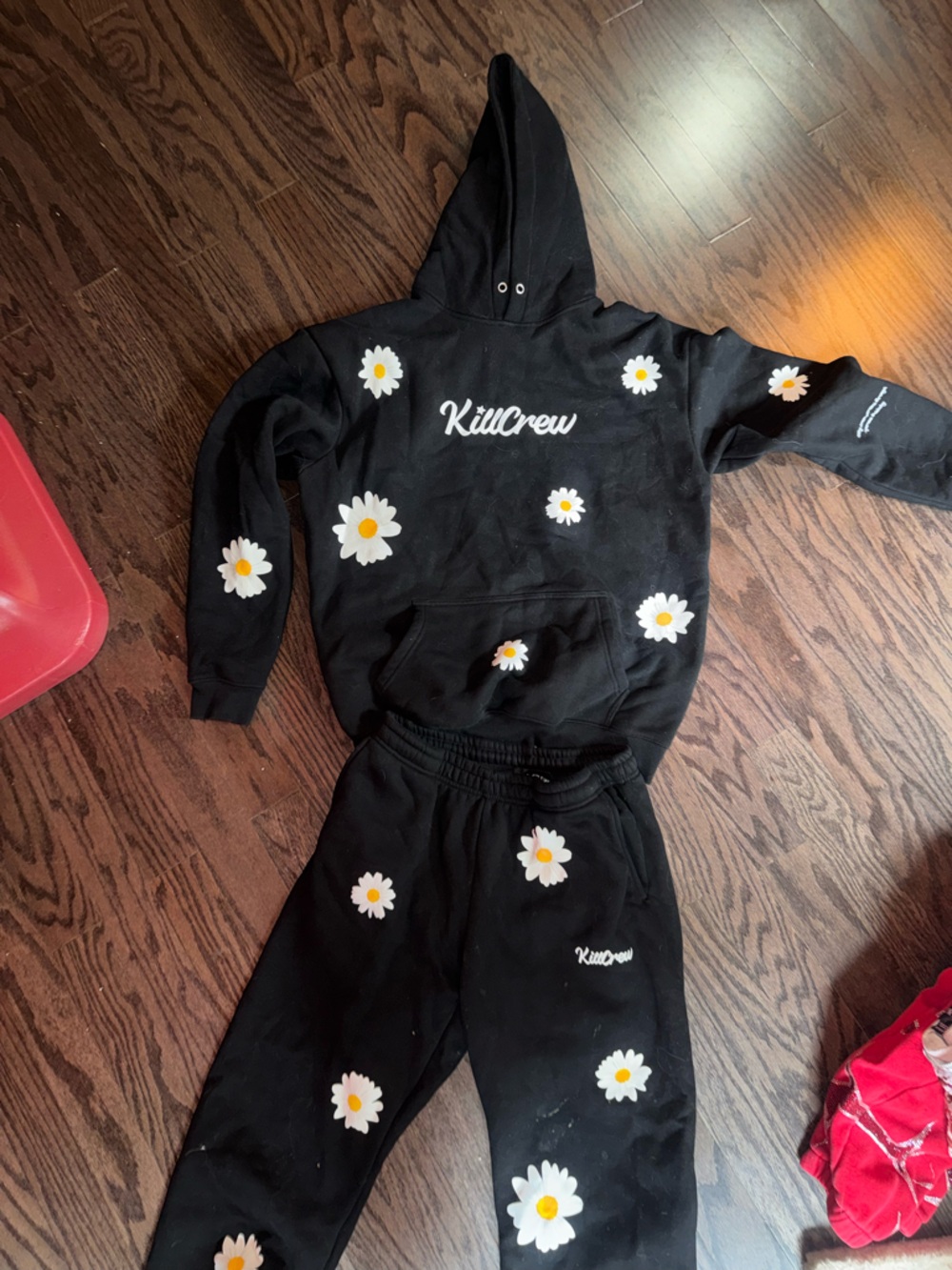 Killcrew Black Daisy Print Hoodie & Sweatpants Set
